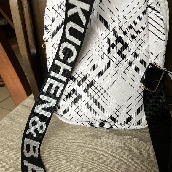 Cute Crossbody purse - Picture 3 of 3